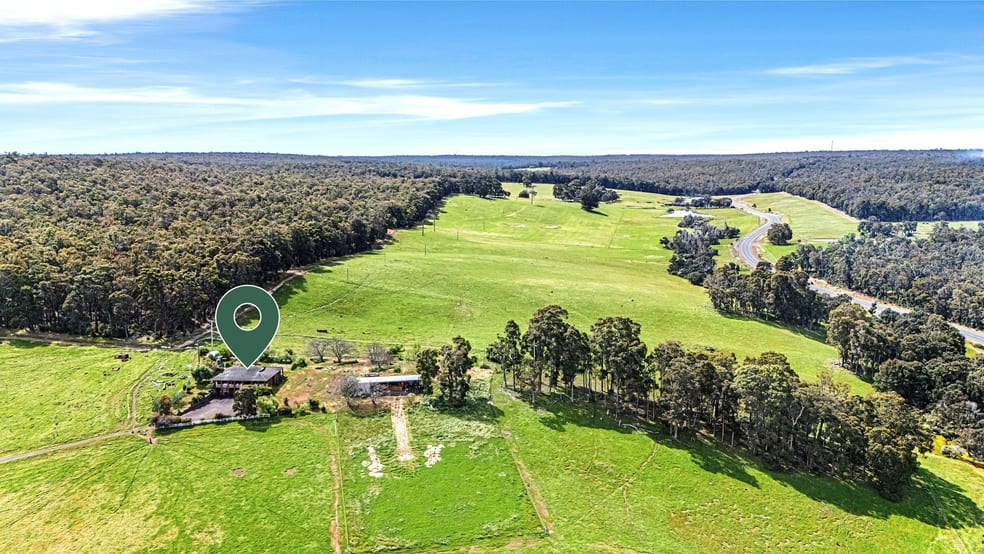 Click to view all images 1438 Collie-Preston Road Lyalls Mill WA 6225 - Image 3