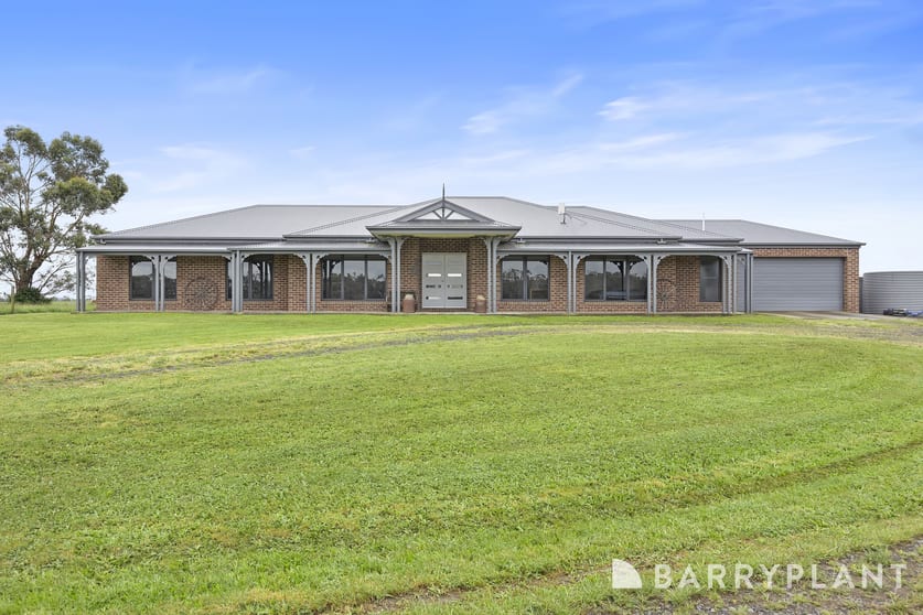 Click to view all images 163 Glovers Road Nyora VIC 3987 - Image 2