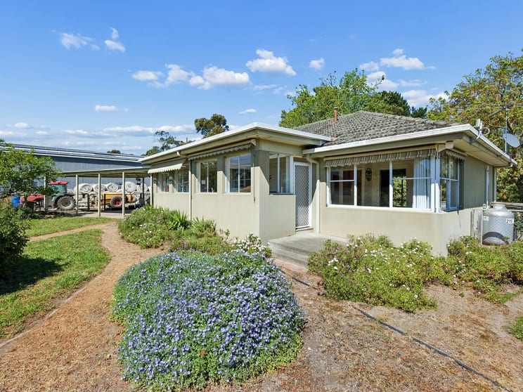 Click to view all images 48-50 Gruyere Road Gruyere VIC 3770 - Image 3