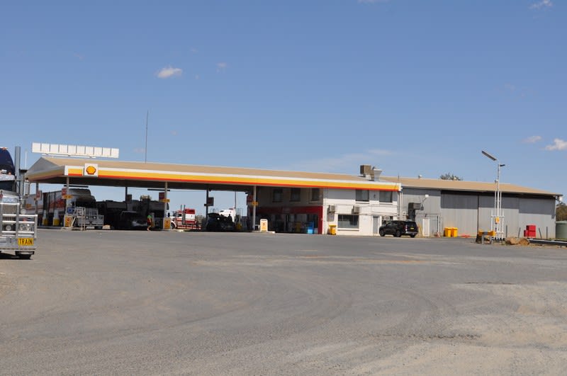 Click to view all images 217-221 Newell Highway Gilgandra NSW 2827 - Image 2
