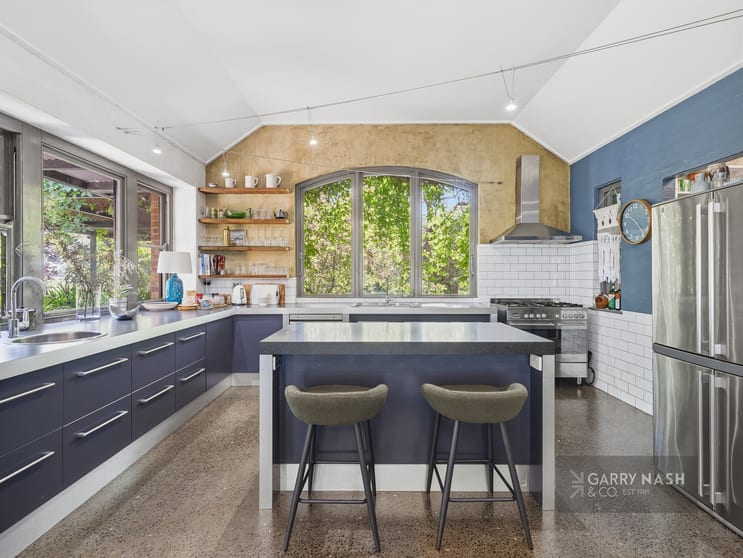Click to view all images 250 Oxley-Meadow Creek Road Oxley VIC 3678 - Image 3