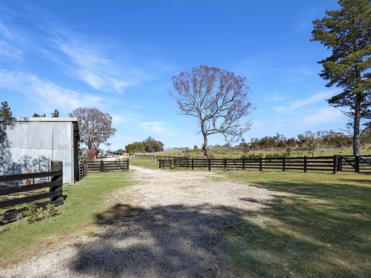Click to view all images 338 Jerrara Road Marulan NSW 2579 - Image 1