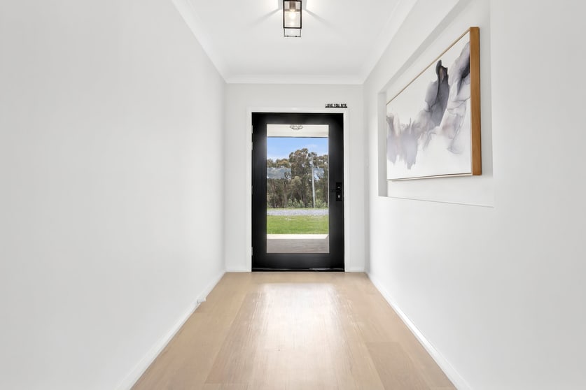 Click to view all images 49 Wheeo Road Grabben Gullen NSW 2583 - Image 2
