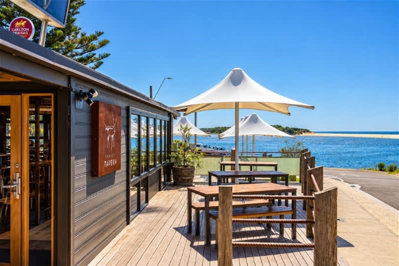 Click to view all images 577 Lake Tyers Beach Road Lake Tyers Beach VIC 3909 - Image 3
