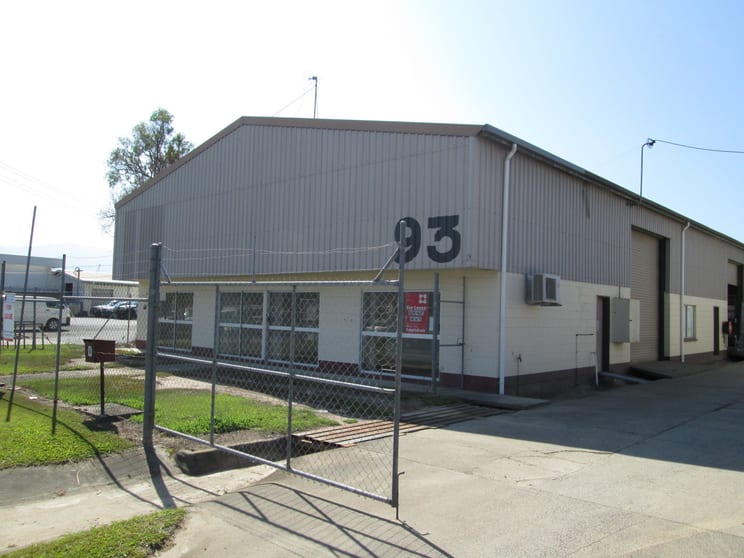 Click to view all images 93 Cook Street Portsmith QLD 4870 - Image 1