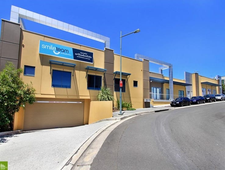 Click to view all images 2/10 College Avenue Shellharbour NSW 2529 - Image 1