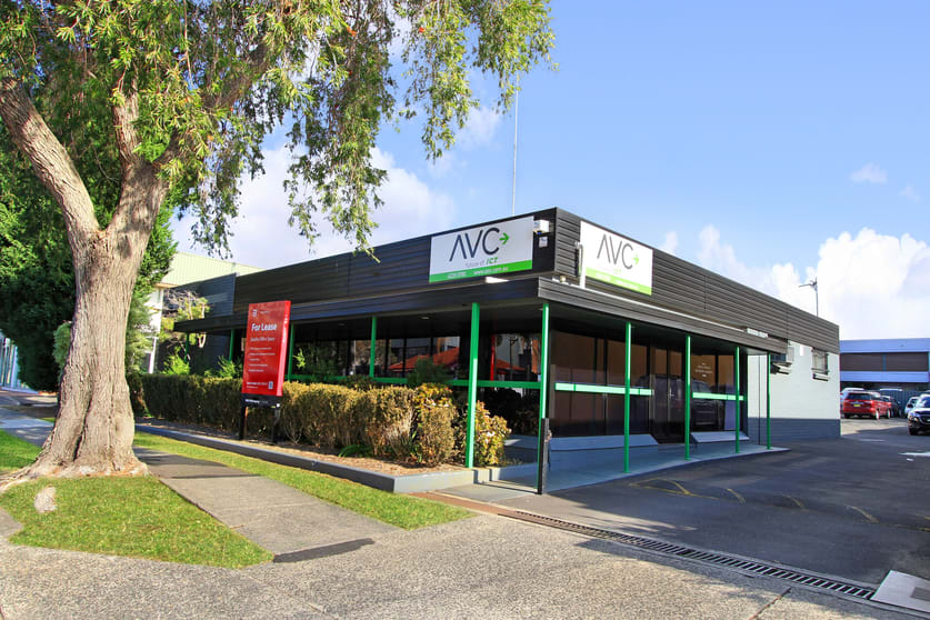 Click to view all images 24 Kenny Street Wollongong NSW 2500 - Image 1