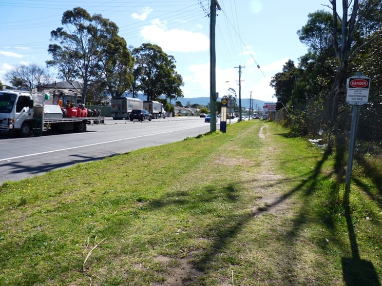 Click to view all images 1/65 Princes Highway Albion Park Rail NSW 2527 - Image 3