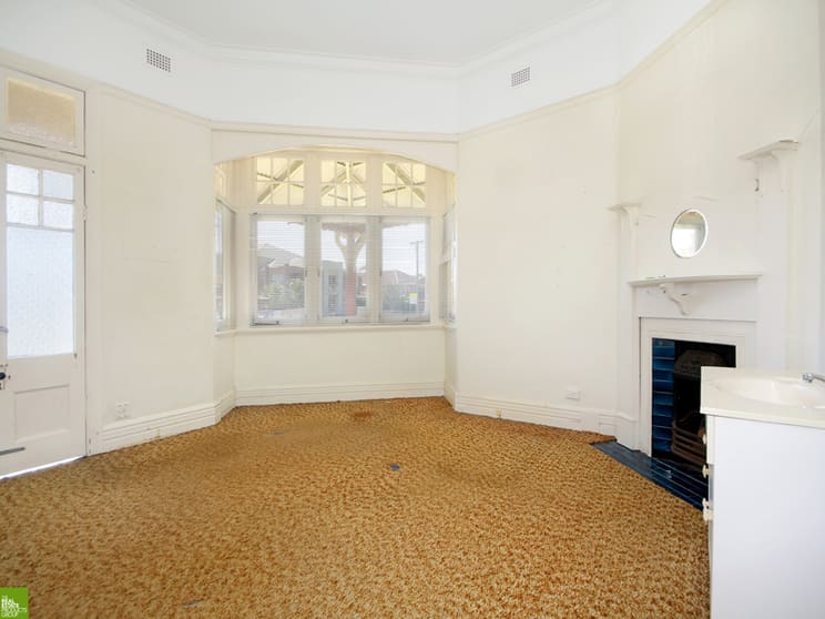 Click to view all images 67 Smith Street Wollongong NSW 2500 - Image 2