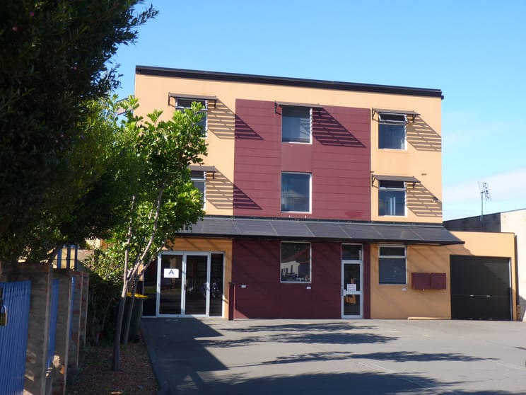 Click to view all images 99 Kenny Street Wollongong NSW 2500 - Image 1