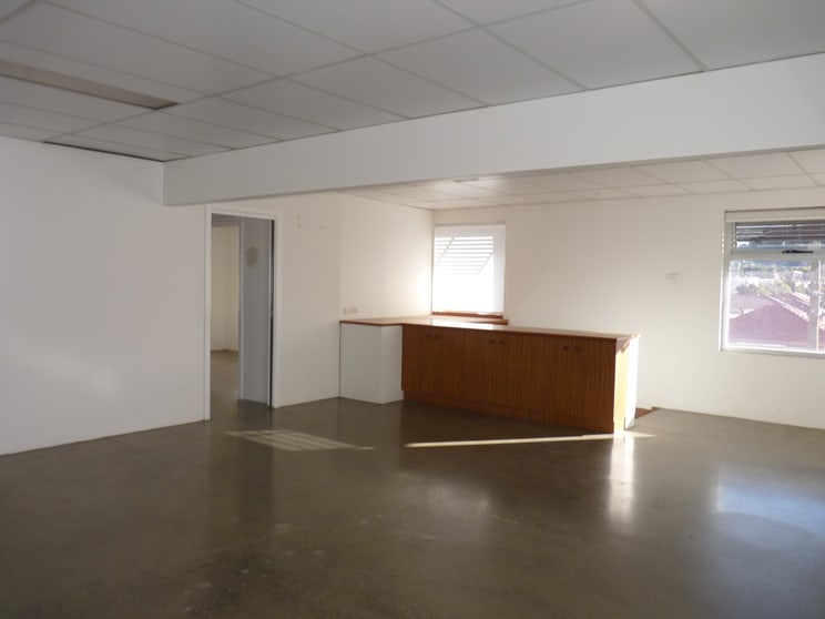 Click to view all images 99 Kenny Street Wollongong NSW 2500 - Image 2