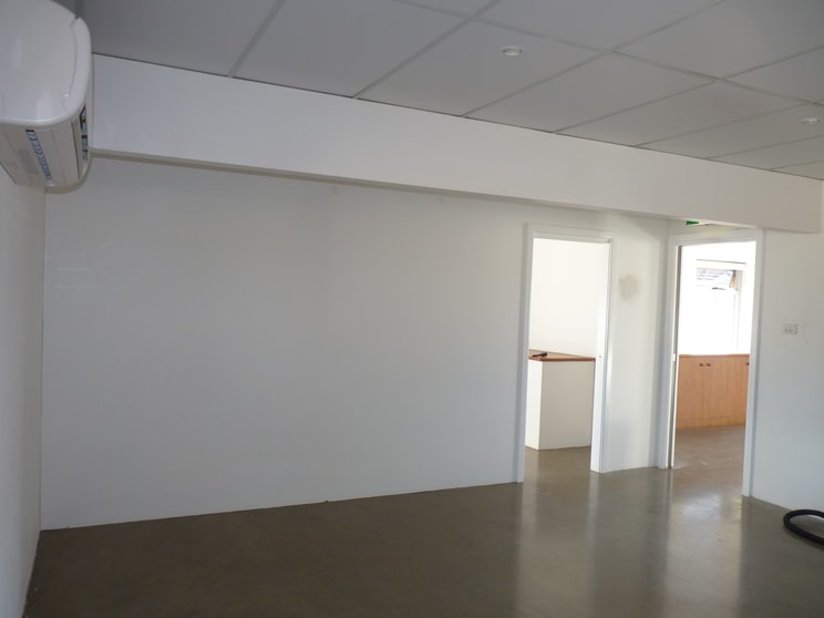 Click to view all images 99 Kenny Street Wollongong NSW 2500 - Image 3