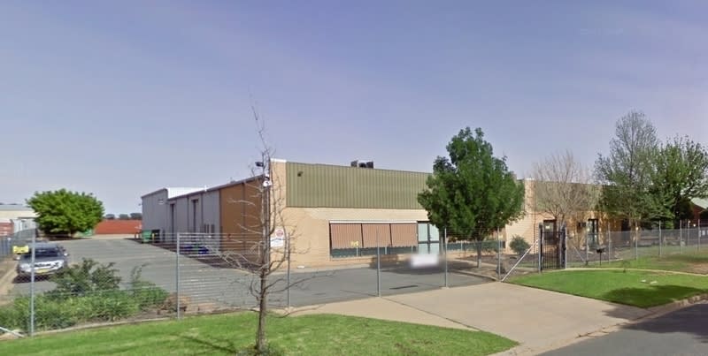 Click to view all images 10-12 Blaxland Road Wagga Wagga NSW 2650 - Image 2