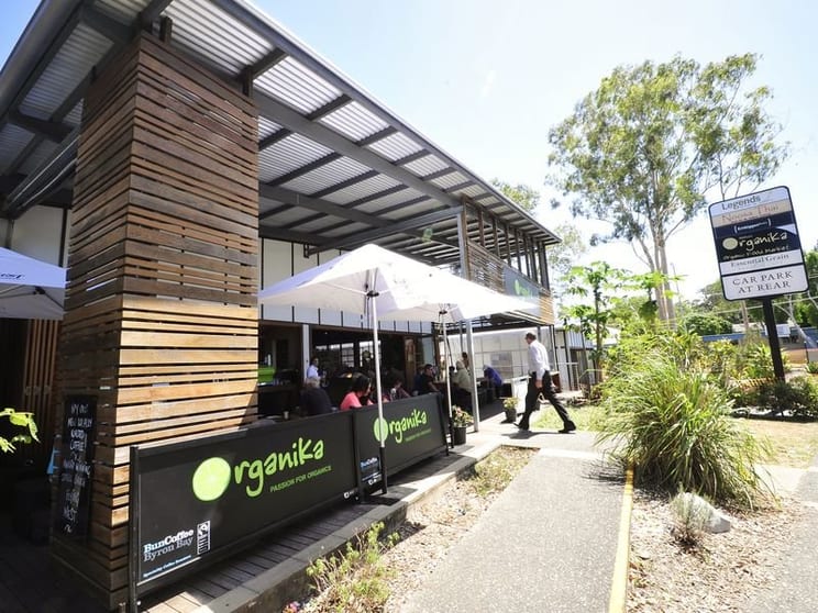 Click to view all images Shop 3/205 Weyba Road Noosaville QLD 4566 - Image 1