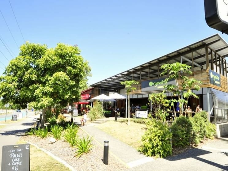 Click to view all images Shop 3/205 Weyba Road Noosaville QLD 4566 - Image 3