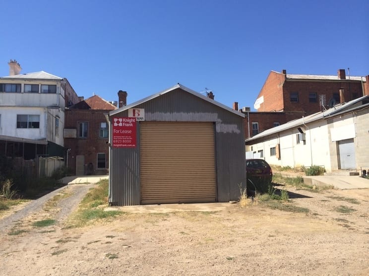 Click to view all images Rear shed/190 - 192 Sheridan Street Gundagai NSW 2722 - Image 1