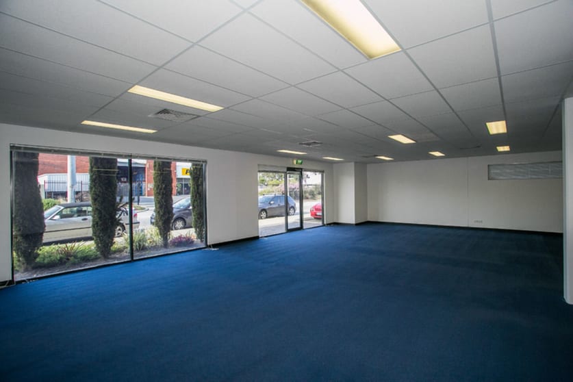 Click to view all images 138 Abernethy Road Belmont WA 6104 - Image 3