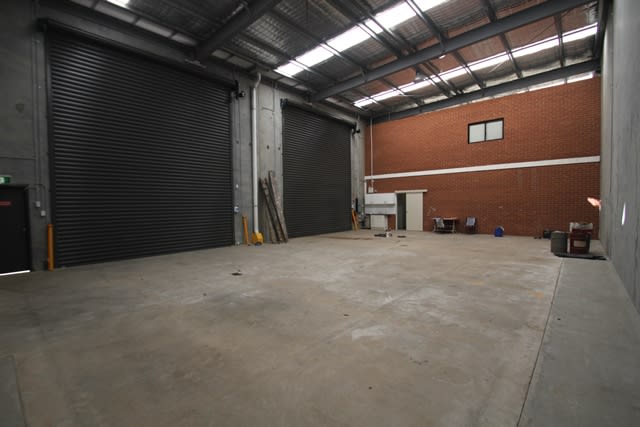 Click to view all images 18 Birmingham Avenue Villawood NSW 2163 - Image 2