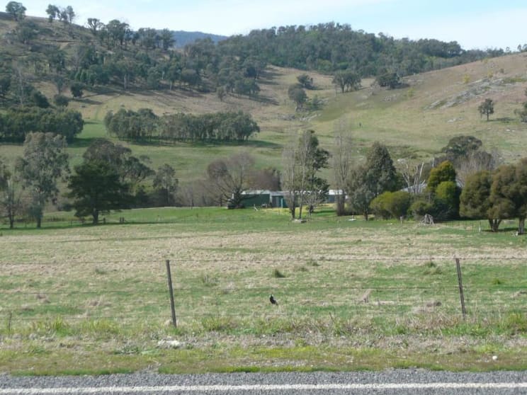 Click to view all images 2228 Myrtleford-Yackandandah Road Bruarong VIC 3749 - Image 3