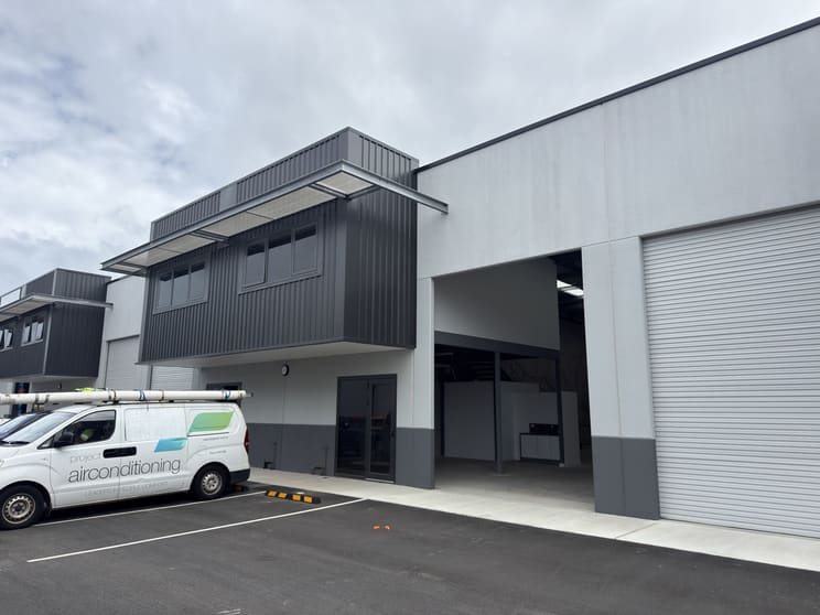 Parcel Unit Factory, Warehouse & Industrial Property For Lease in Unit 2 1 Hurst ...