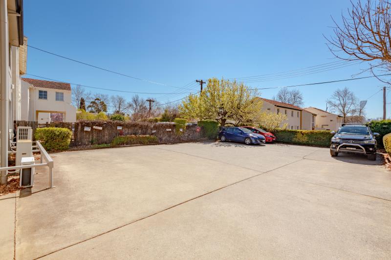 Offices commercial property for sale at Unit 2/11 Murray Crescent Griffith ACT 2603