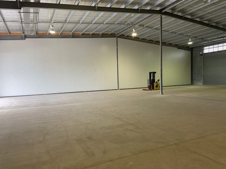Factory, Warehouse & Industrial commercial property for lease at Unit 2 14-16 Toohey Street Portsmith QLD 4870 Factory, Warehouse & Industrial commercial property for lease at Unit 2 14-16 Toohey Street Portsmith QLD 4870