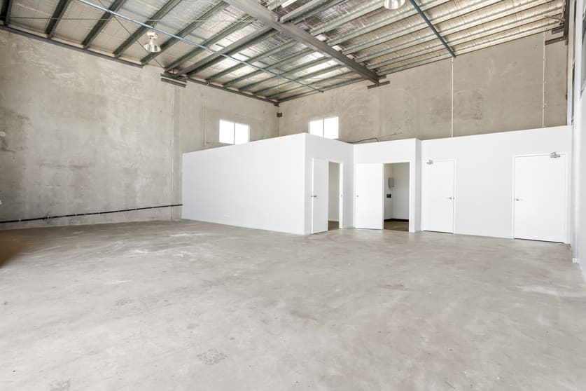 Factory, Warehouse & Industrial commercial property for lease at Unit 2B/45 Derby Street Rockhampton City QLD 4700