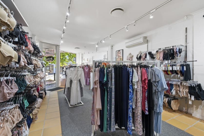 Shop & Retail commercial property for lease at 126 Maling Canterbury VIC 3126 Shop & Retail commercial property for lease at 126 Maling Canterbury VIC 3126