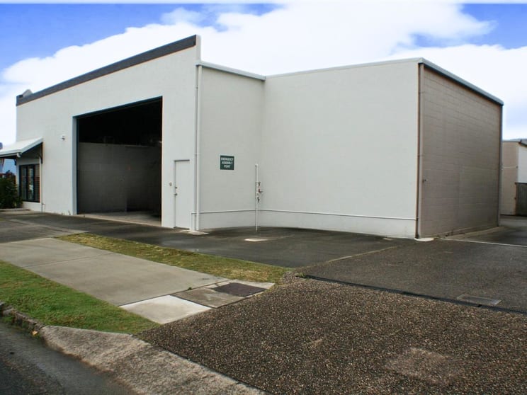 Factory, Warehouse & Industrial commercial property for lease at 1/29 Hannam Street Bungalow QLD 4870