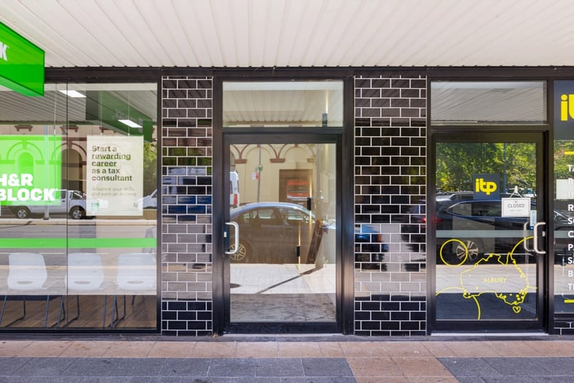 Hotel, Motel, Pub & Leisure commercial property for lease at 580 Dean Street Albury NSW 2640