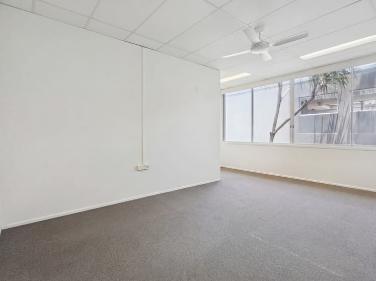 Offices commercial property for lease at 8/10 Grebe Street Peregian Beach QLD 4573 Offices commercial property for lease at 8/10 Grebe Street Peregian Beach QLD 4573