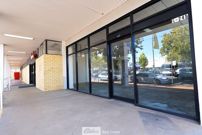 Offices commercial property for lease at 245 Banna Avenue Griffith NSW 2680 Offices commercial property for lease at 245 Banna Avenue Griffith NSW 2680