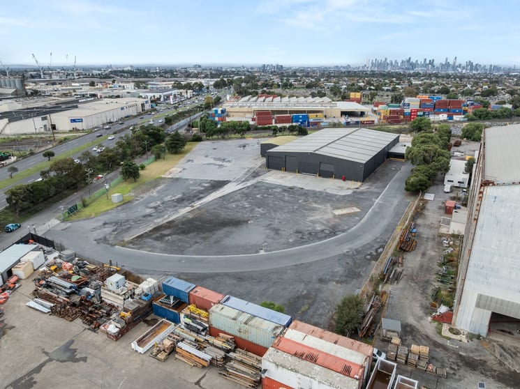 Factory, Warehouse & Industrial commercial property for lease at 525 Geelong Road Brooklyn VIC 3012