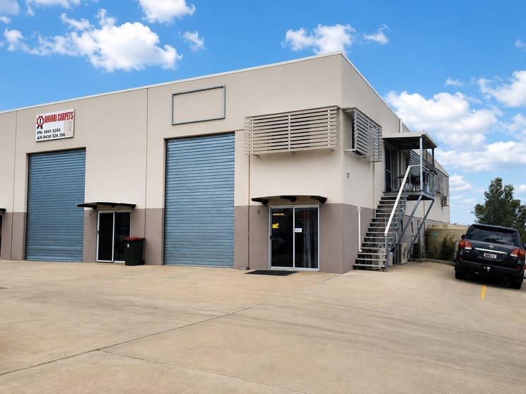 Factory, Warehouse & Industrial commercial property for sale at 1/27-29 O'Neil Street Moranbah QLD 4744