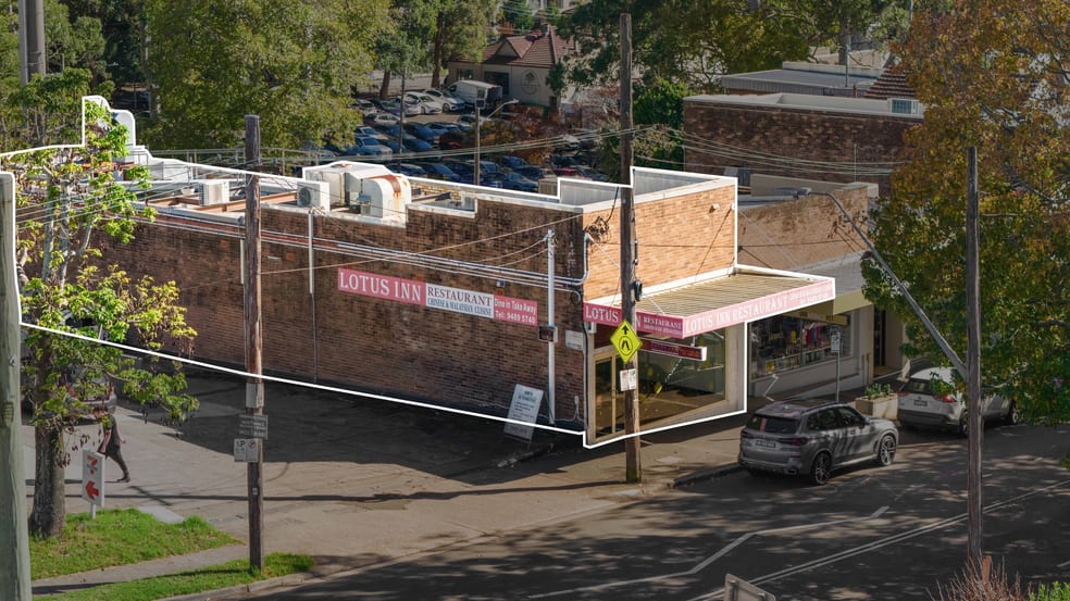 Offices commercial property for lease at 41 Redleaf Avenue Wahroonga NSW 2076 Offices commercial property for lease at 41 Redleaf Avenue Wahroonga NSW 2076