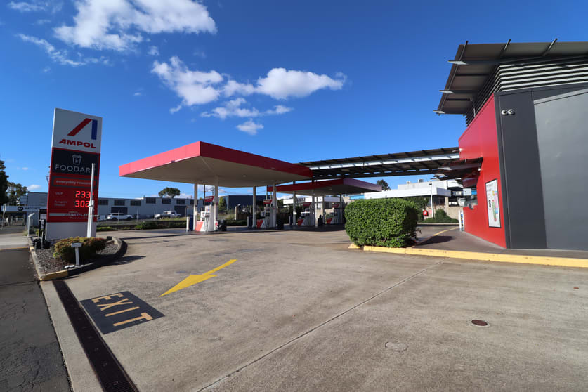 Shop & Retail commercial property leased at 282 Ruthven Street Toowoomba City QLD 4350 Shop & Retail commercial property leased at 282 Ruthven Street Toowoomba City QLD 4350
