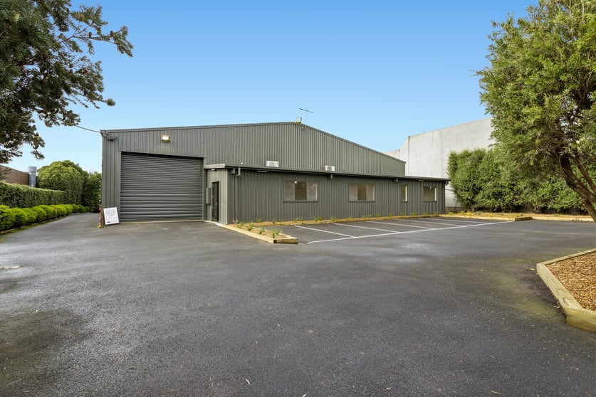 Factory, Warehouse & Industrial commercial property for lease at 15 Brasser Avenue Dromana VIC 3936