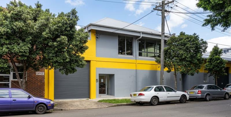 Showrooms / Bulky Goods commercial property leased at Unit/5 Hiles Alexandria NSW 2015 Showrooms / Bulky Goods commercial property leased at Unit/5 Hiles Alexandria NSW 2015