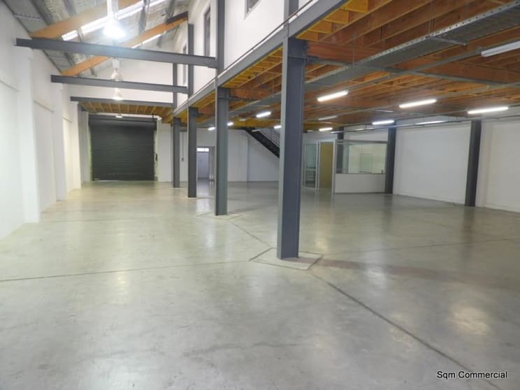 Showrooms / Bulky Goods commercial property leased at Unit/5 Hiles Alexandria NSW 2015 Showrooms / Bulky Goods commercial property leased at Unit/5 Hiles Alexandria NSW 2015