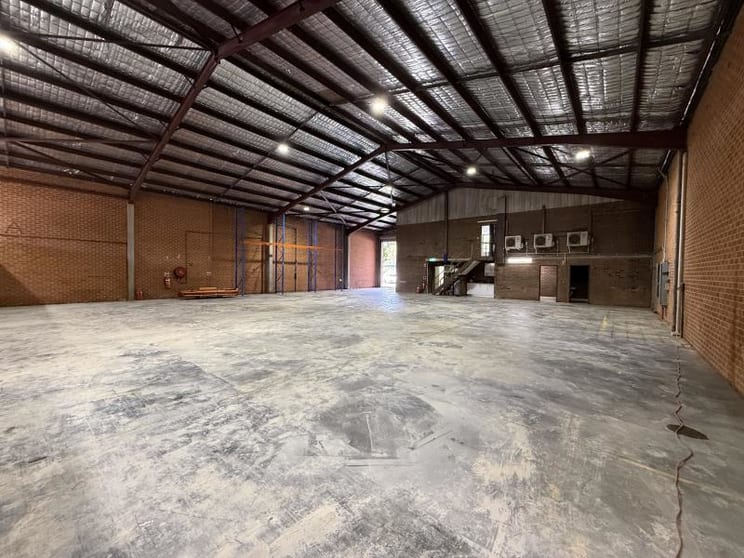 Factory, Warehouse & Industrial commercial property leased at Unit 4/173 Orchard Road Chester Hill NSW 2162