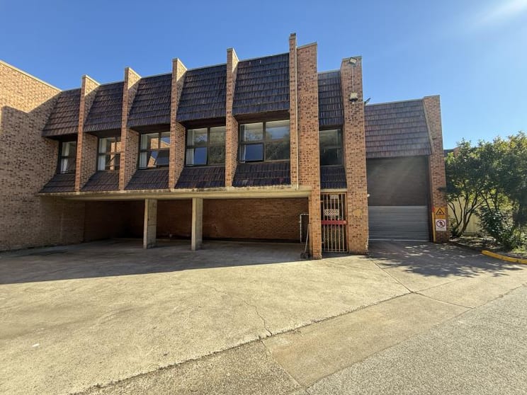 Factory, Warehouse & Industrial commercial property leased at Unit 4/173 Orchard Road Chester Hill NSW 2162