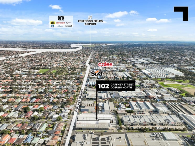Showrooms / Bulky Goods commercial property for lease at 102 Gaffney Street Coburg VIC 3058