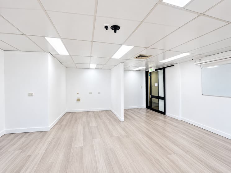 Medical / Consulting commercial property for lease at 33/42 Bundall Road Bundall QLD 4217 Medical / Consulting commercial property for lease at 33/42 Bundall Road Bundall QLD 4217