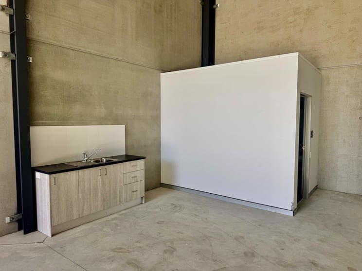 Factory, Warehouse & Industrial commercial property for lease at Unit 2, 29 Accolade Avenue Morisset NSW 2264