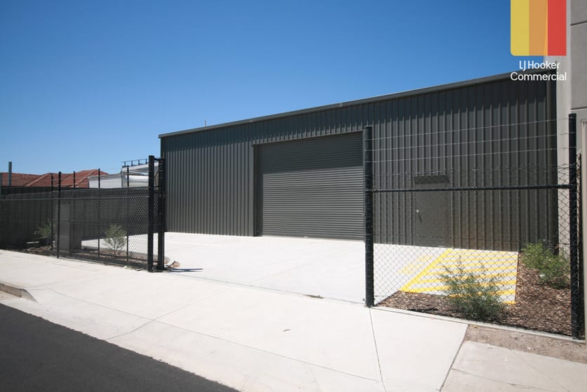 Showrooms / Bulky Goods commercial property for lease at 304 Hanson Road Wingfield SA 5013 Showrooms / Bulky Goods commercial property for lease at 304 Hanson Road Wingfield SA 5013