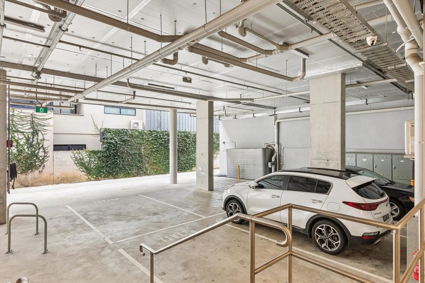 Shop & Retail commercial property for lease at 129 Martin Street Brighton VIC 3186