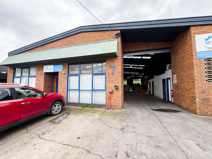 Shop & Retail commercial property for lease at 7 Glomar Court Dandenong South VIC 3175