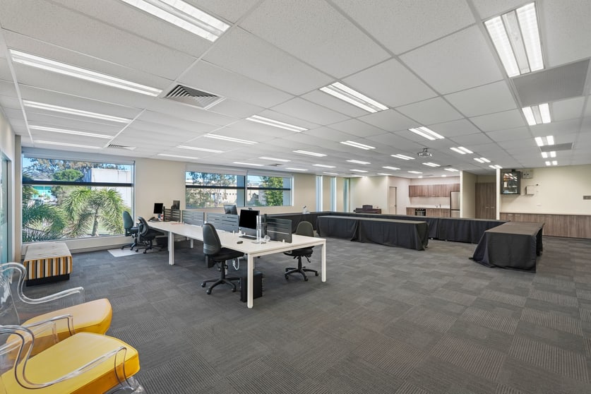 Factory, Warehouse & Industrial commercial property for lease at 15 Hugo Place Mansfield QLD 4122 Factory, Warehouse & Industrial commercial property for lease at 15 Hugo Place Mansfield QLD 4122