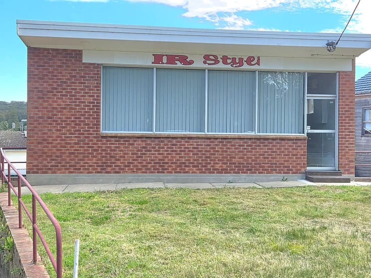 Shop & Retail commercial property for lease at 322 Pacific Highway Belmont North NSW 2280