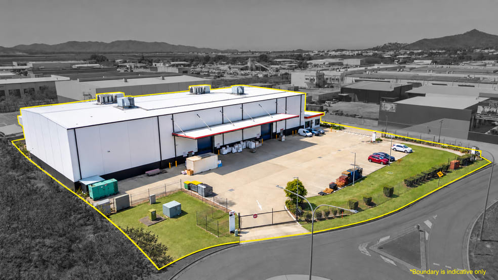 Factory, Warehouse & Industrial commercial property for lease at 579 Woolcock Street Mount Louisa QLD 4814